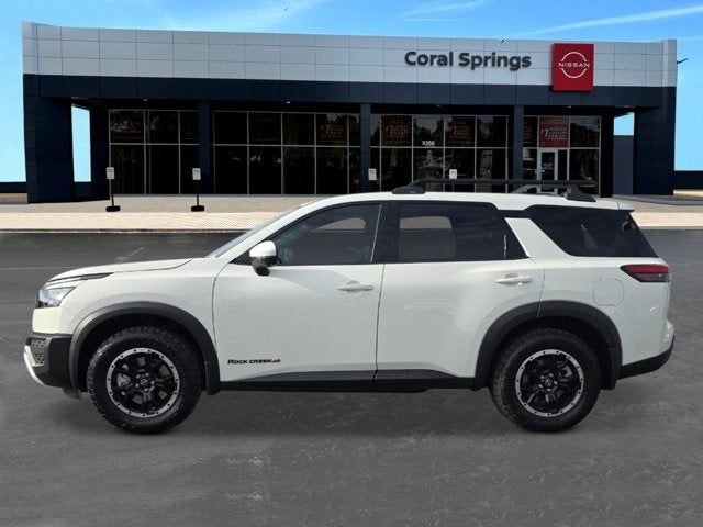 2025 Nissan Pathfinder Rock Creek®