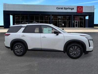 2026 Nissan Pathfinder SV