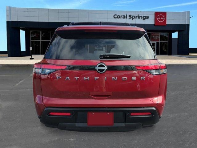 2026 Nissan Pathfinder SV