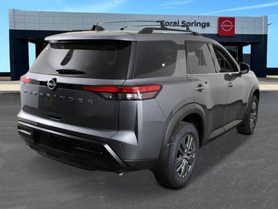 2026 Nissan Pathfinder SV