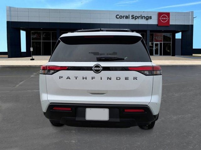 2026 Nissan Pathfinder SV