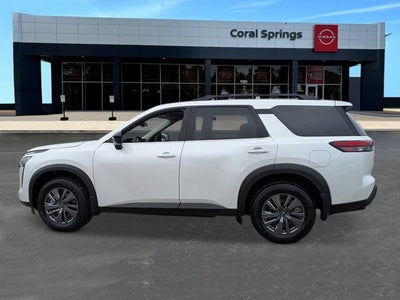 2026 Nissan Pathfinder SV