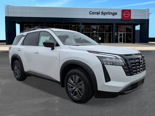 2026 Nissan Pathfinder SV