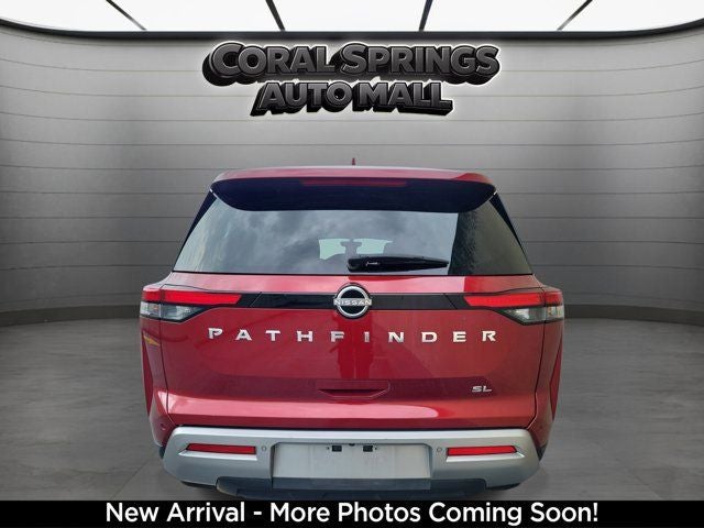 2024 Nissan Pathfinder SL
