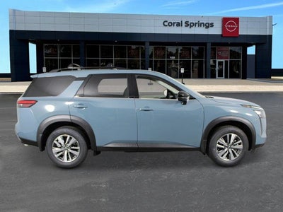 2026 Nissan Pathfinder SL