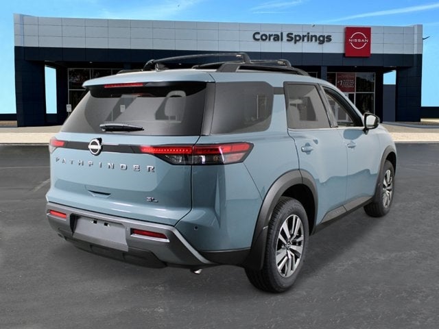 2026 Nissan Pathfinder SL