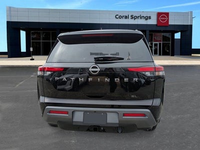 2026 Nissan Pathfinder SL