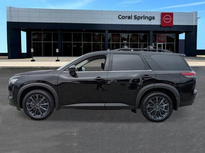 2026 Nissan Pathfinder SL