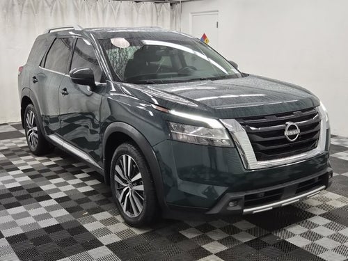 2022 Nissan Pathfinder Platinum