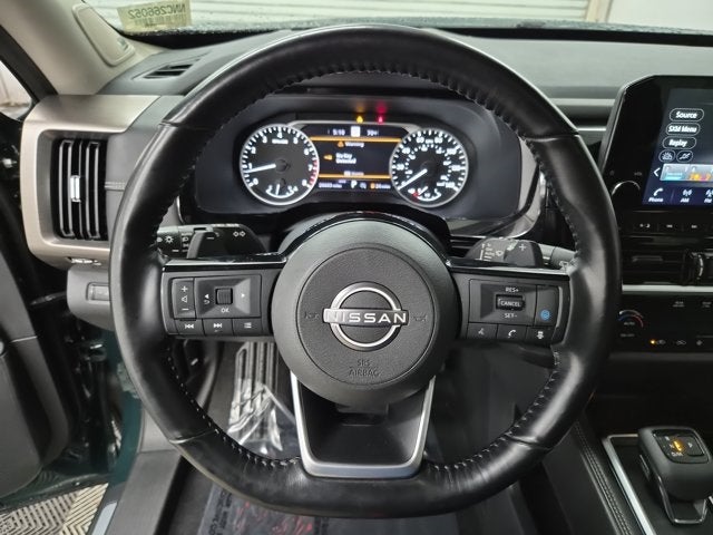 2022 Nissan Pathfinder Platinum