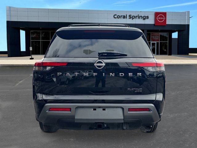 2026 Nissan Pathfinder Platinum