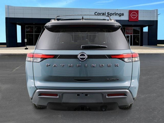 2026 Nissan Pathfinder Platinum