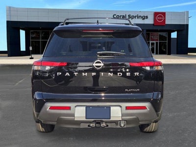 2026 Nissan Pathfinder Platinum