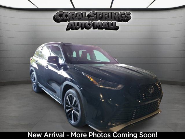 2022 Toyota Highlander XSE