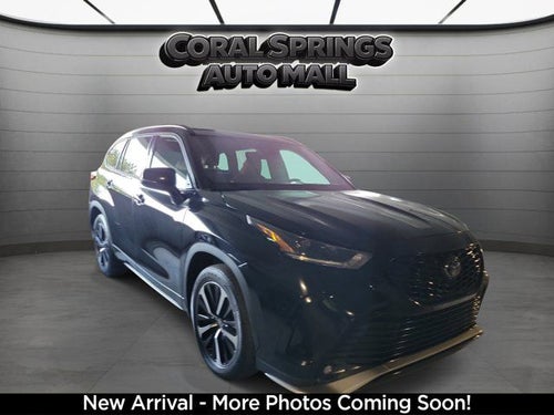 2022 Toyota Highlander XSE