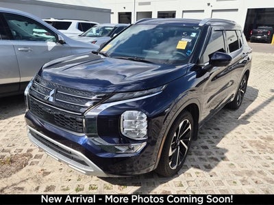 2022 Mitsubishi Outlander SEL