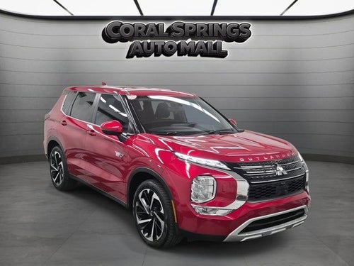 2023 Mitsubishi Outlander PHEV SE