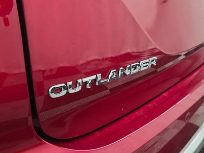2023 Mitsubishi Outlander PHEV SE