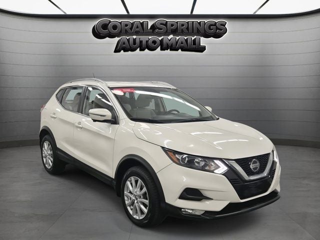 2022 Nissan Rogue Sport SV