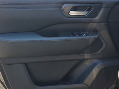 2026 Nissan Armada SV