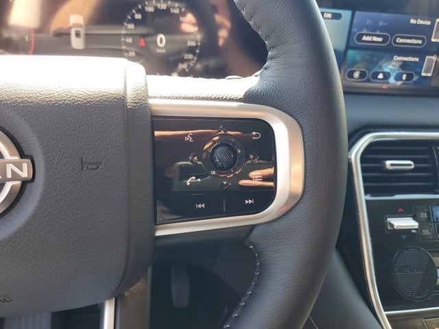 2026 Nissan Armada SV