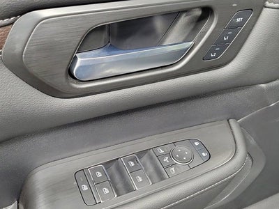 2025 Nissan Armada SL