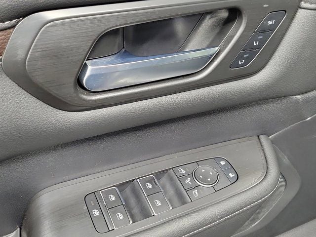 2025 Nissan Armada SL