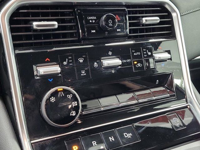 2025 Nissan Armada SL