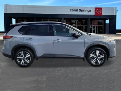 2025 Nissan Rogue SL