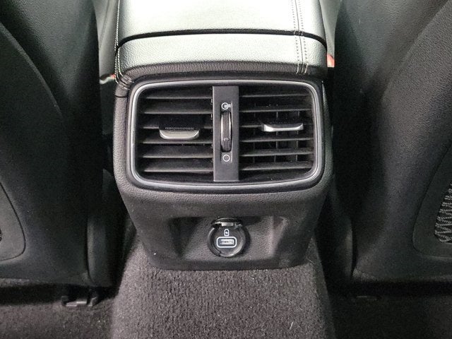 2021 Genesis G70 2.0T