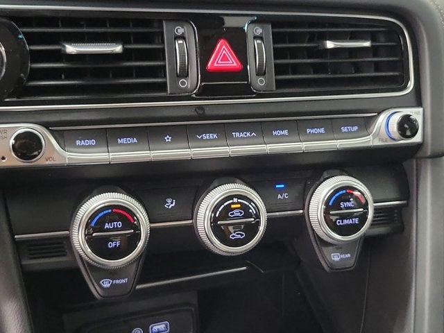 2021 Genesis G70 2.0T