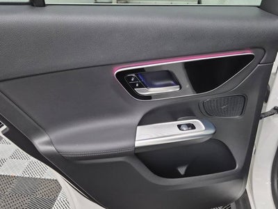 2025 Mercedes-Benz GLC GLC 300