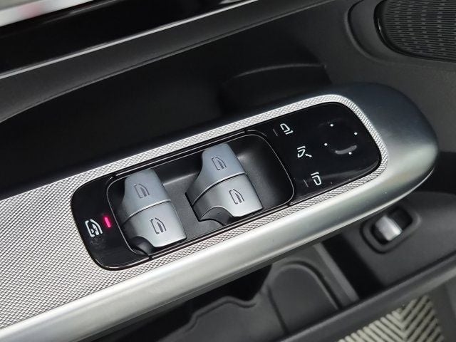 2025 Mercedes-Benz GLC GLC 300