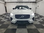 2022 Volvo XC60 B6 R-Design