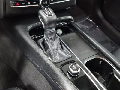 2022 Volvo XC90 T5 Momentum