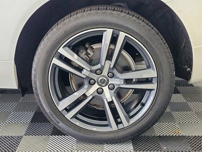 2018 Volvo XC60 T6 Momentum