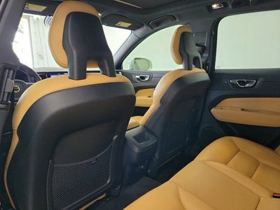 2018 Volvo XC60 T6 Momentum