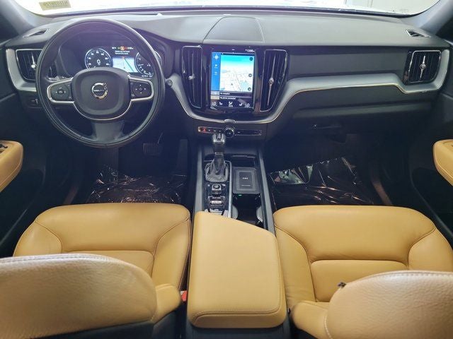 2018 Volvo XC60 T6 Momentum