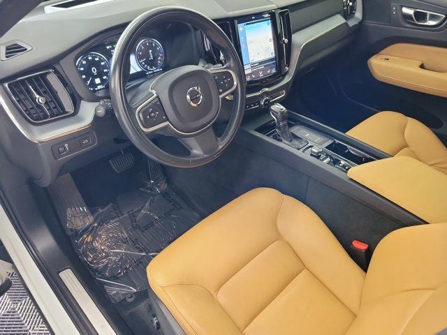 2018 Volvo XC60 T6 Momentum