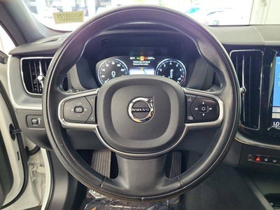 2018 Volvo XC60 T6 Momentum