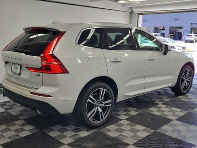 2018 Volvo XC60 T6 Momentum