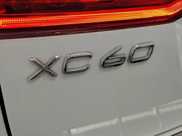 2018 Volvo XC60 T6 Momentum