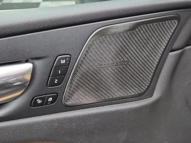 2020 Volvo XC60 T6 Inscription